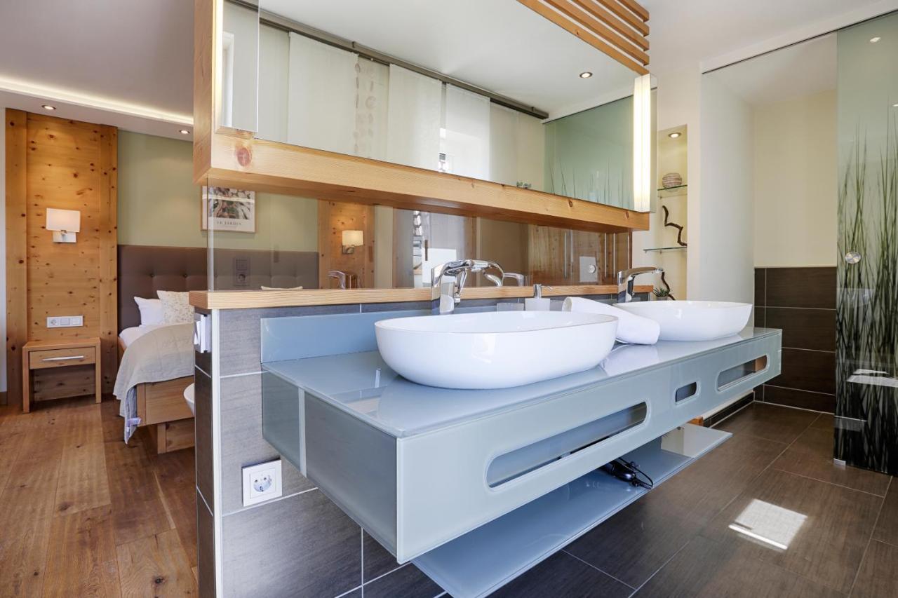 Landhotel Schwab - By Homekeepers Schwarzach am Main Ngoại thất bức ảnh