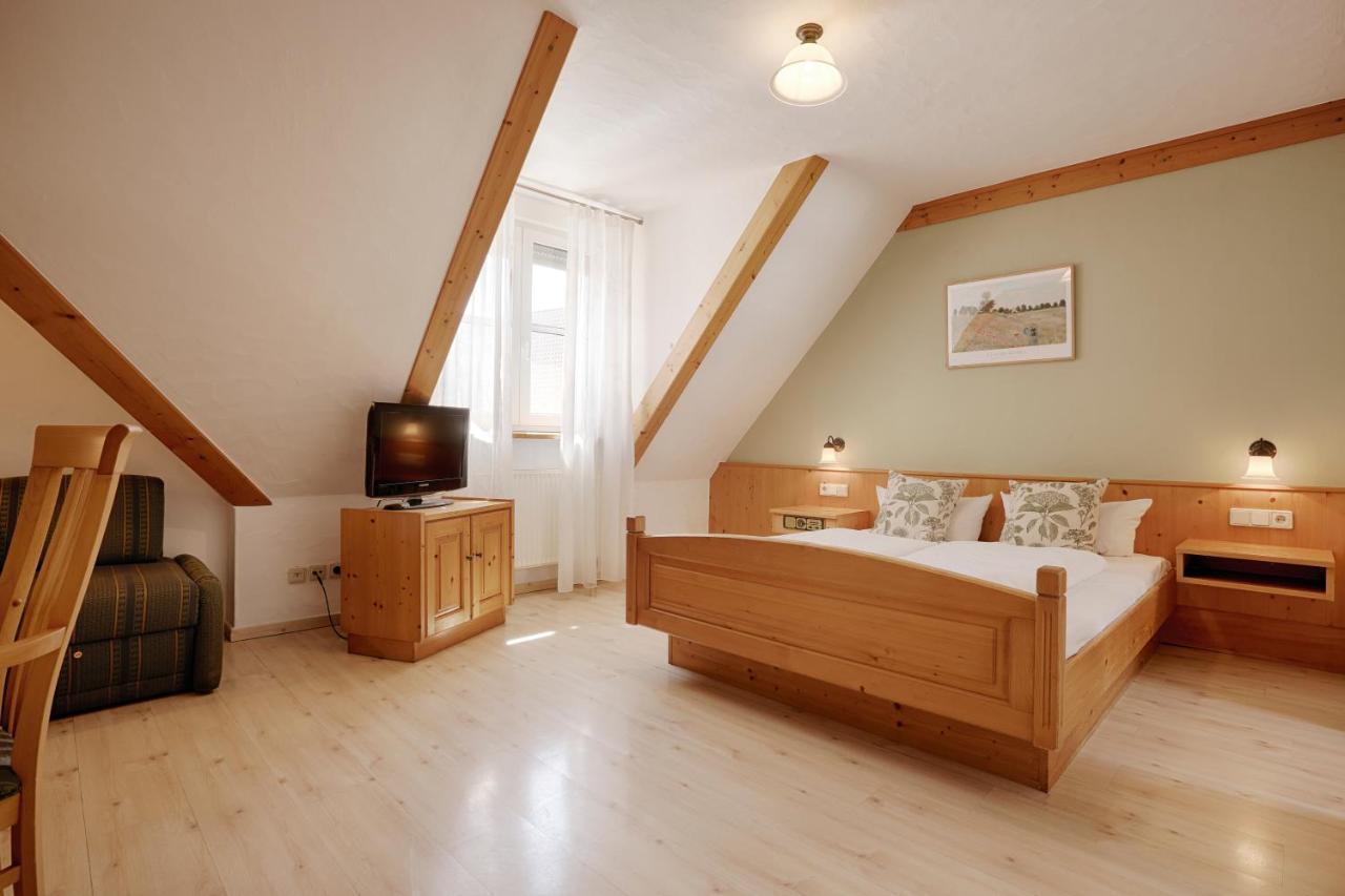 Landhotel Schwab - By Homekeepers Schwarzach am Main Ngoại thất bức ảnh